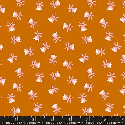 Flowers (Cinnamon)- Mystic Fable- Fat Quarter