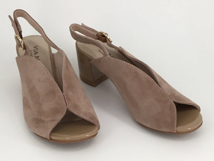 Via Nova Marisa available in 2 colours