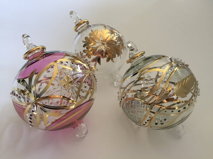 Blown Glass Ornament - Garland Green