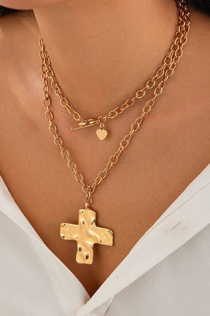 Chunky Chain Necklace with Cross Pendant