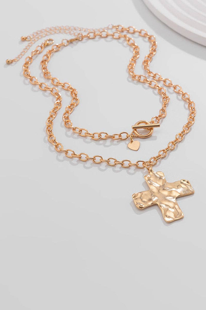 Chunky Chain Necklace with Cross Pendant