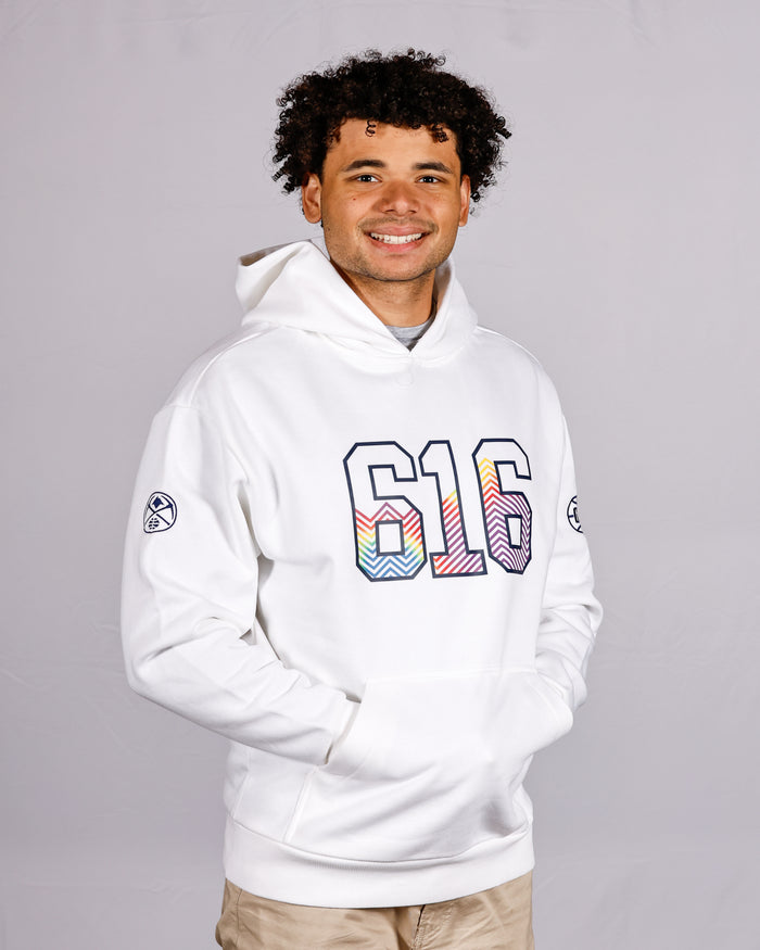 District Heavyweight Hoodie - White