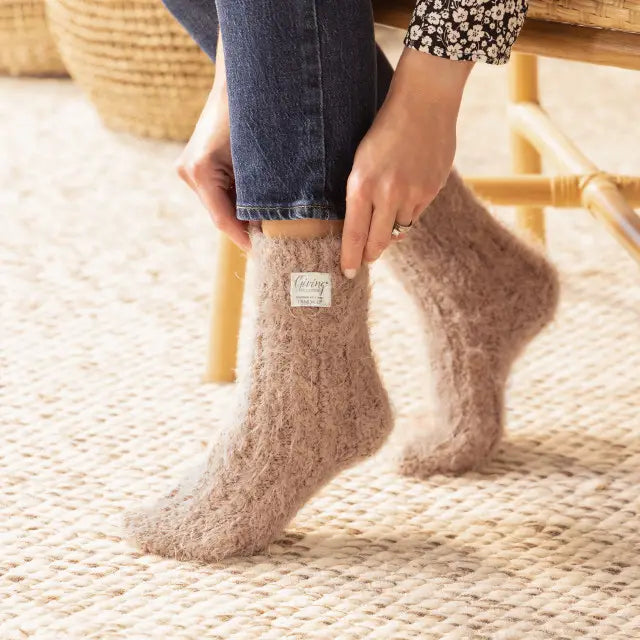 Giving Socks - Camel