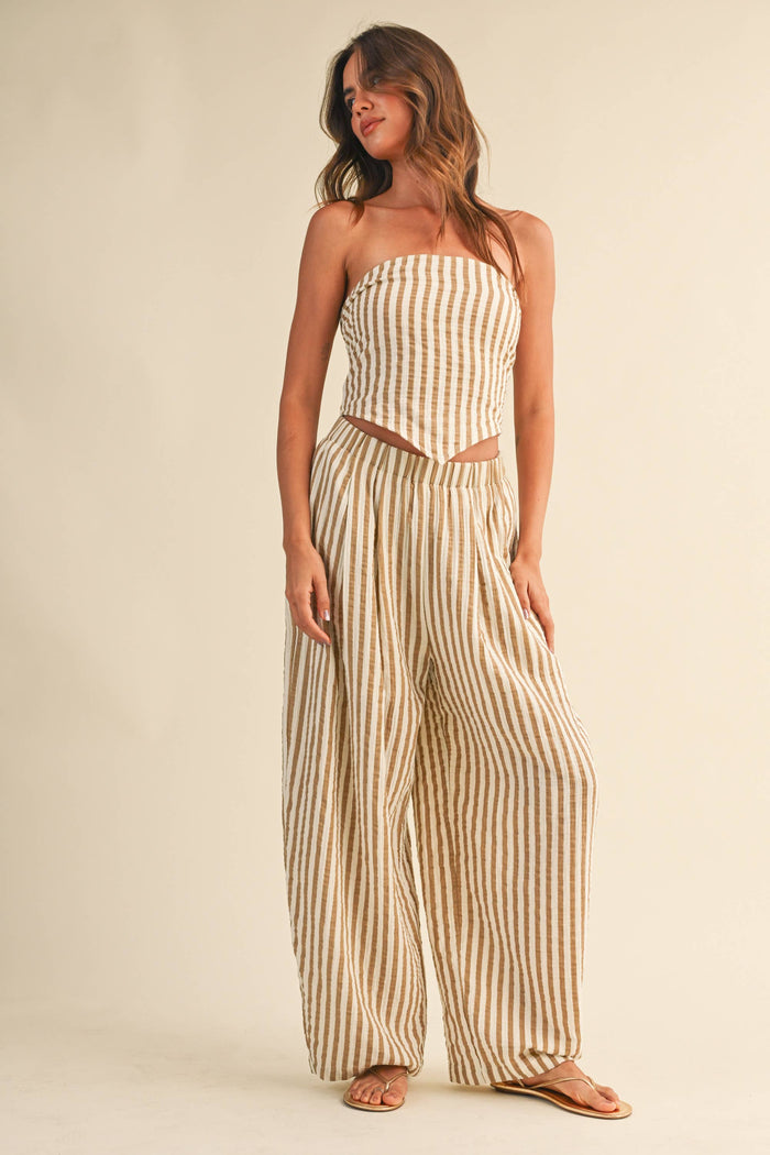 IST6646 STRIPED SMOCKED BACK TIE HANDKERCHEIF TOP AND BARREL