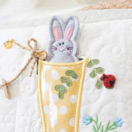 Kimberbell KD5140 Hoppin' Down the Bunny Trail Machine Embroidery CD