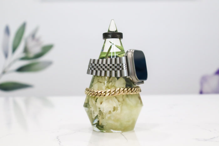 Large preserved flower ring holder with mixed dried bouquet blooms, front view