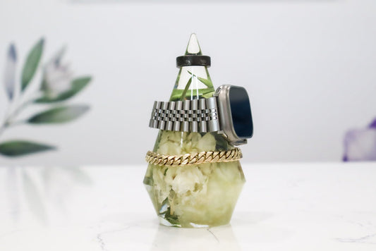 Large preserved flower ring holder with mixed dried bouquet blooms, front view