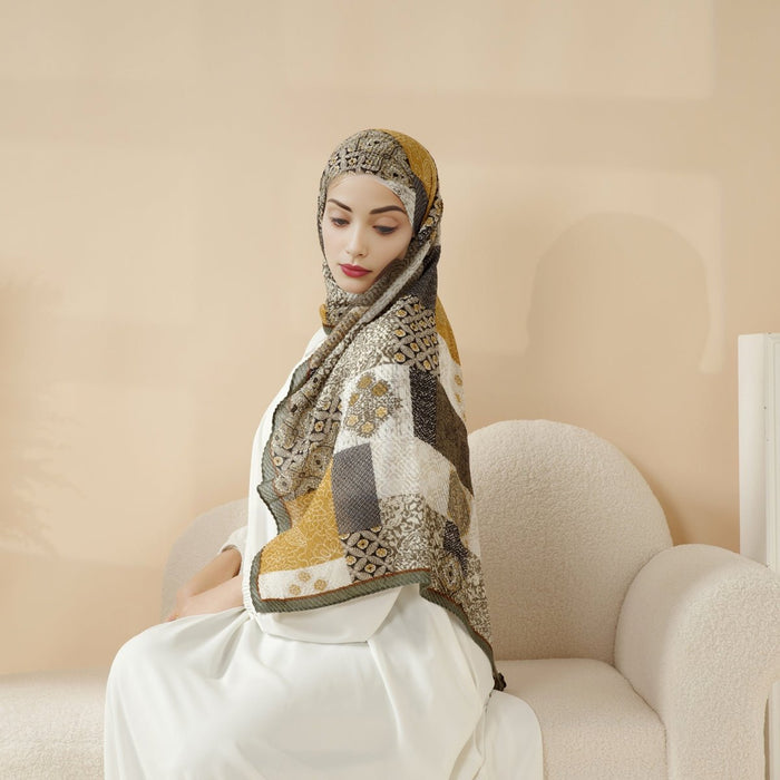 MH094 Printed Pleated Cotton and Linen Blend Shawl