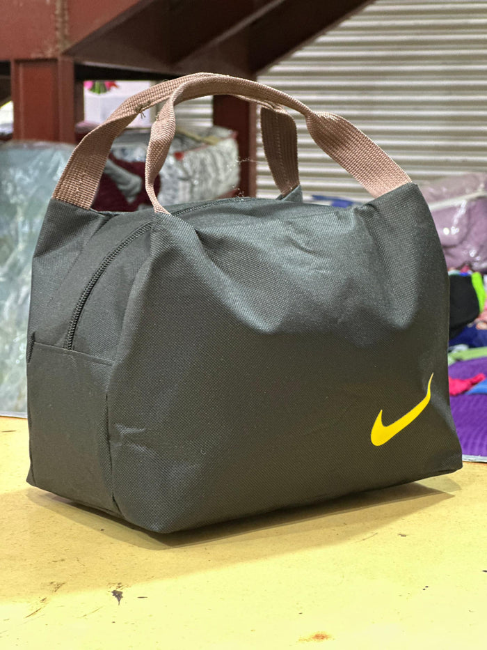 Personal toiletry Bag organizers- Different colors