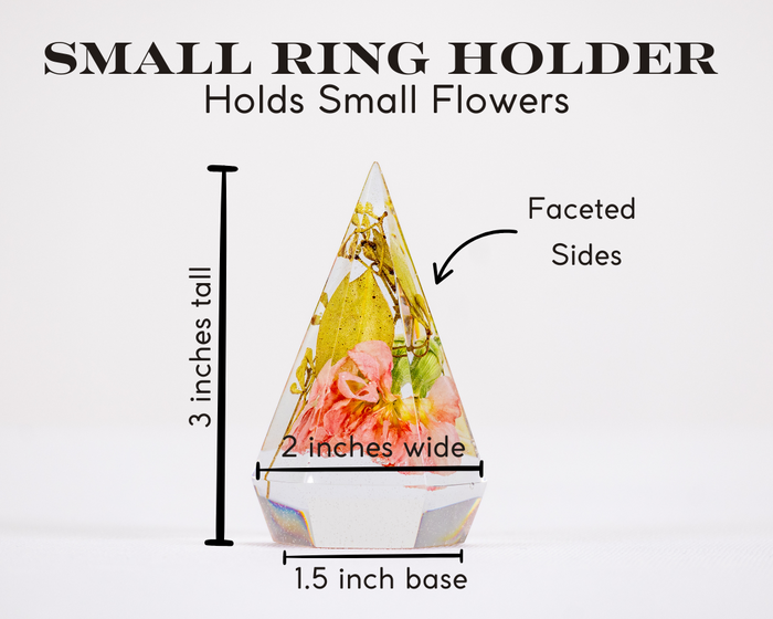 Wedding Gift Flower Preservation Ring Holder Preserved Flower Ring Stand Wedding Bouquet Preservation Gift Resin Flower Gift for Newlywed