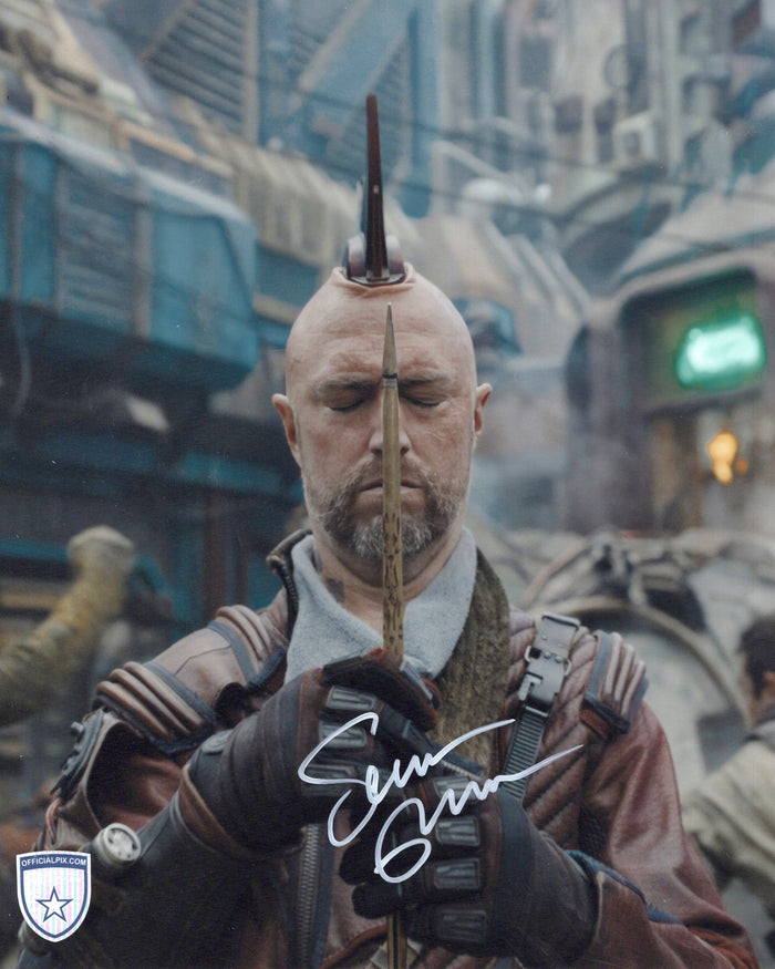 STOCK-SEAN-GUNN-002-8x10
