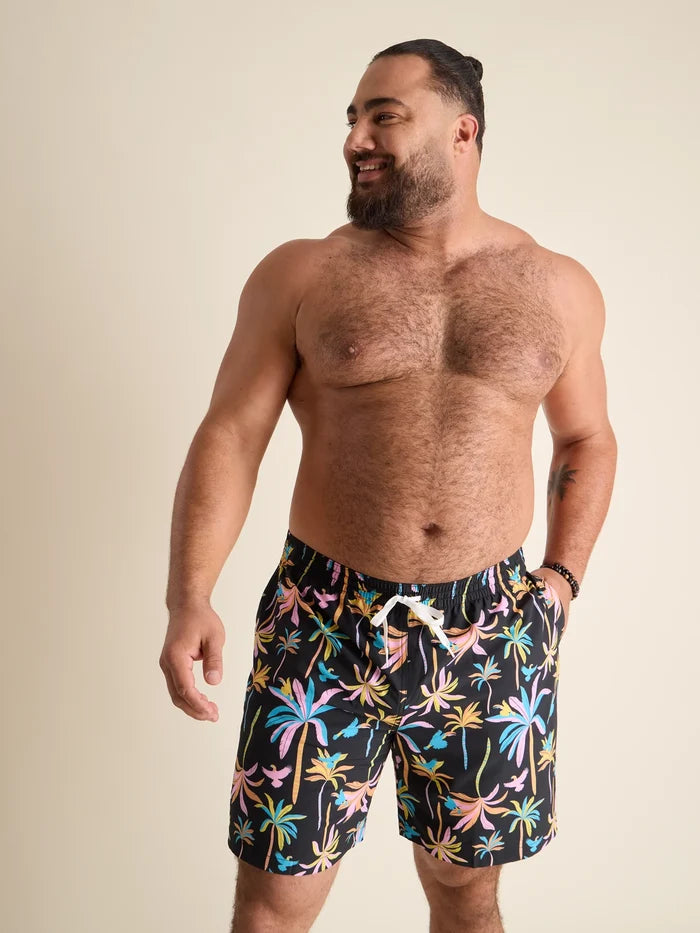 The Black Light Nights 7" (Classic Lined Swim Trunk) - Image 4 - Chubbies Shorts