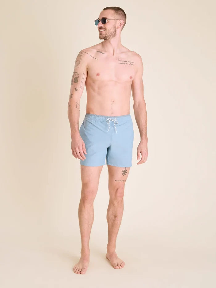 The Blue Horizons 5.5" (Classic Lined Swim Trunk) - Image 5 - Chubbies Shorts