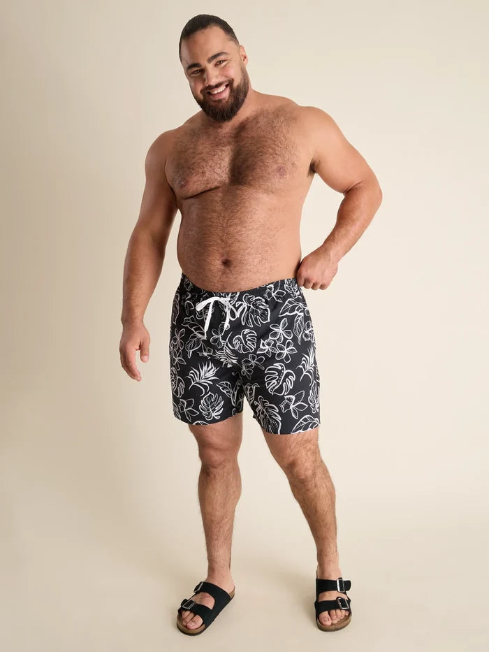 The Briefly in Paradise 5.5" (Classic Lined Swim Trunk) - Image 5 - Chubbies Shorts