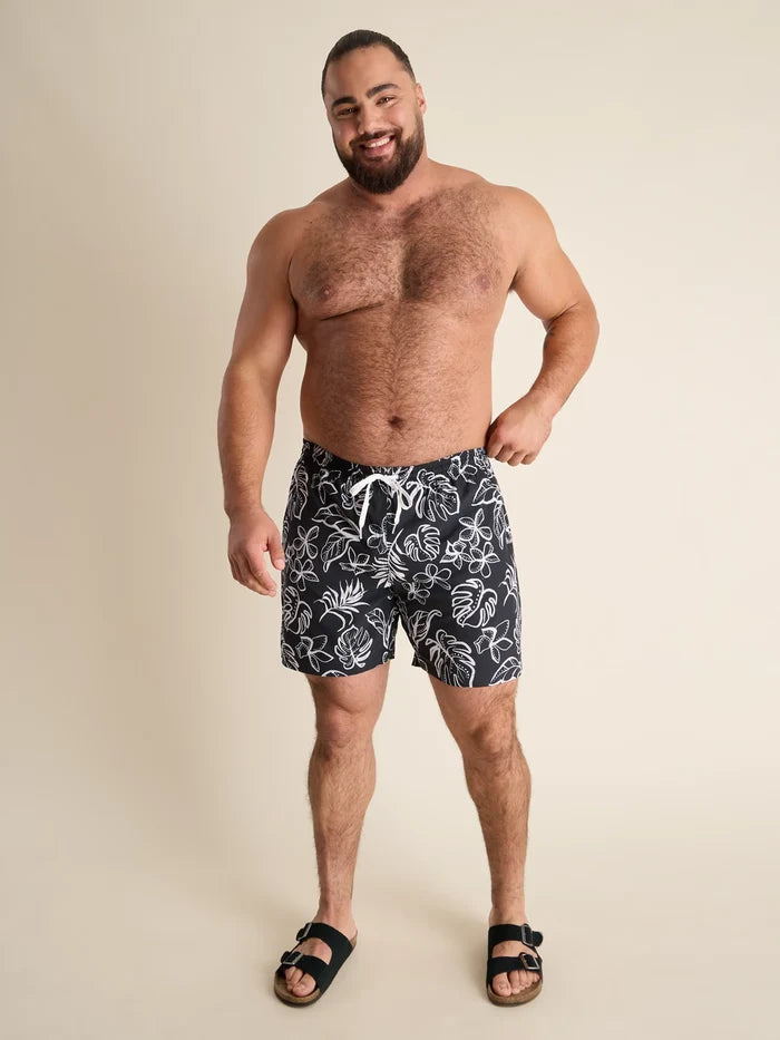 The Briefly in Paradise 5.5" (Classic Swim Trunk) - Image 4 - Chubbies Shorts