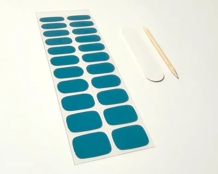 UV-Free Gel Nail Wraps – Peacock Blue