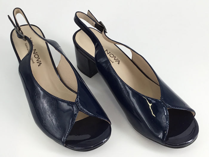 36 / Navy Patent