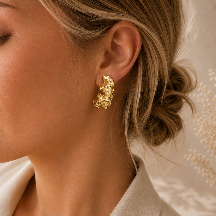 WOLFF JEWELRY - Rusty Hoops - guld (Vandfast)